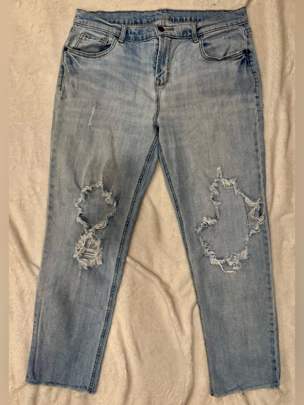 Old Navy Light Blue Distressed Boyfriend Jeans